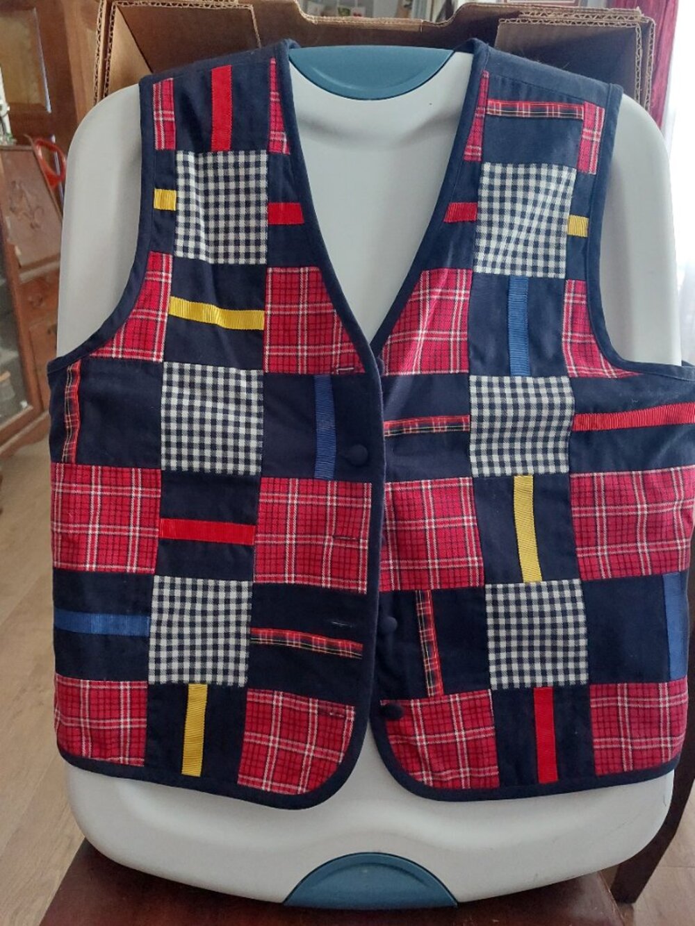 WOMENS BECHAMEL CLOTH VEST-MEDIUM